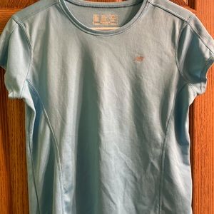 New Balance workout tshirt size large.
